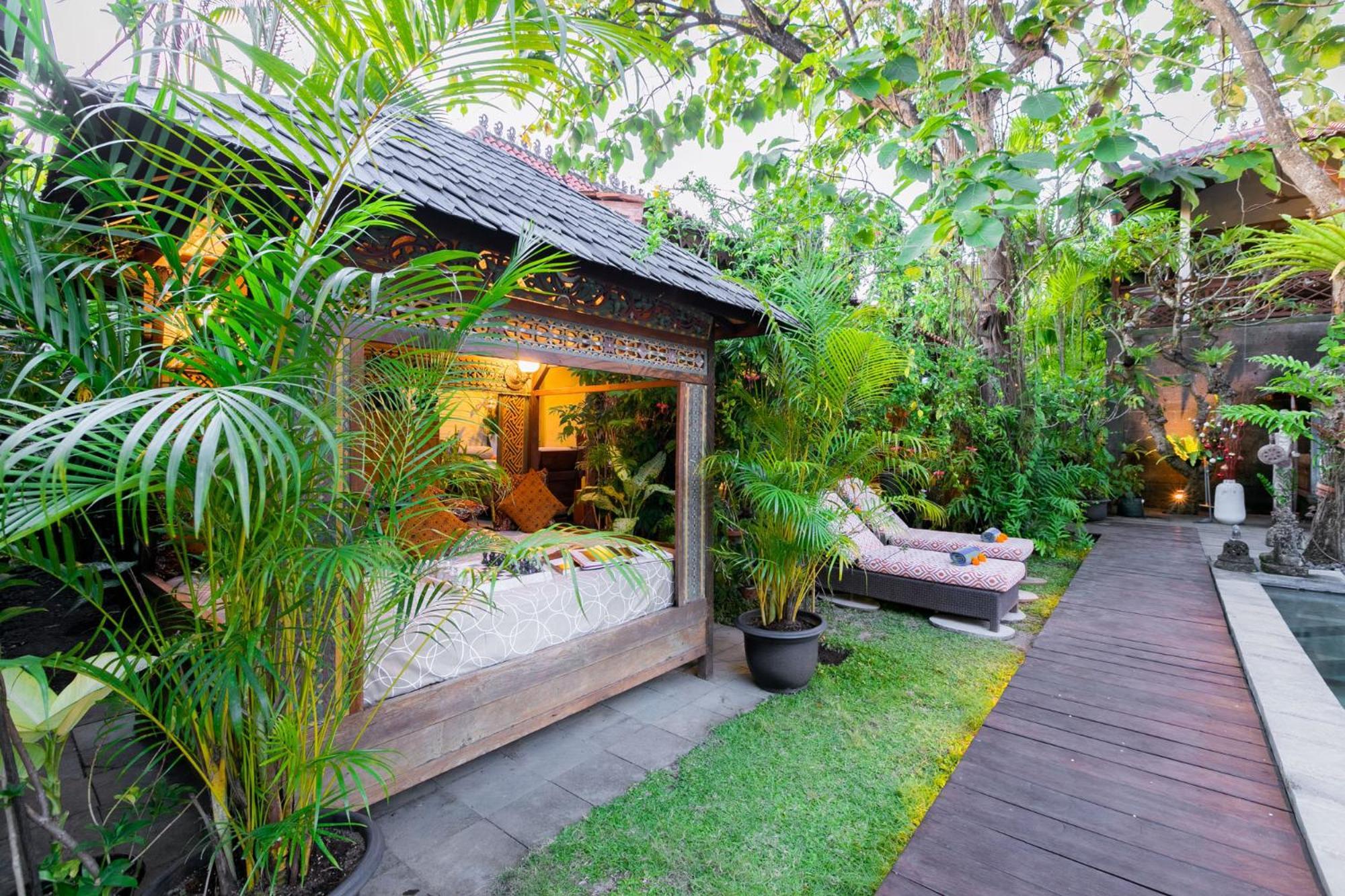 Villa Kampung Kecil Boutique Hotel Sanur  Exterior photo