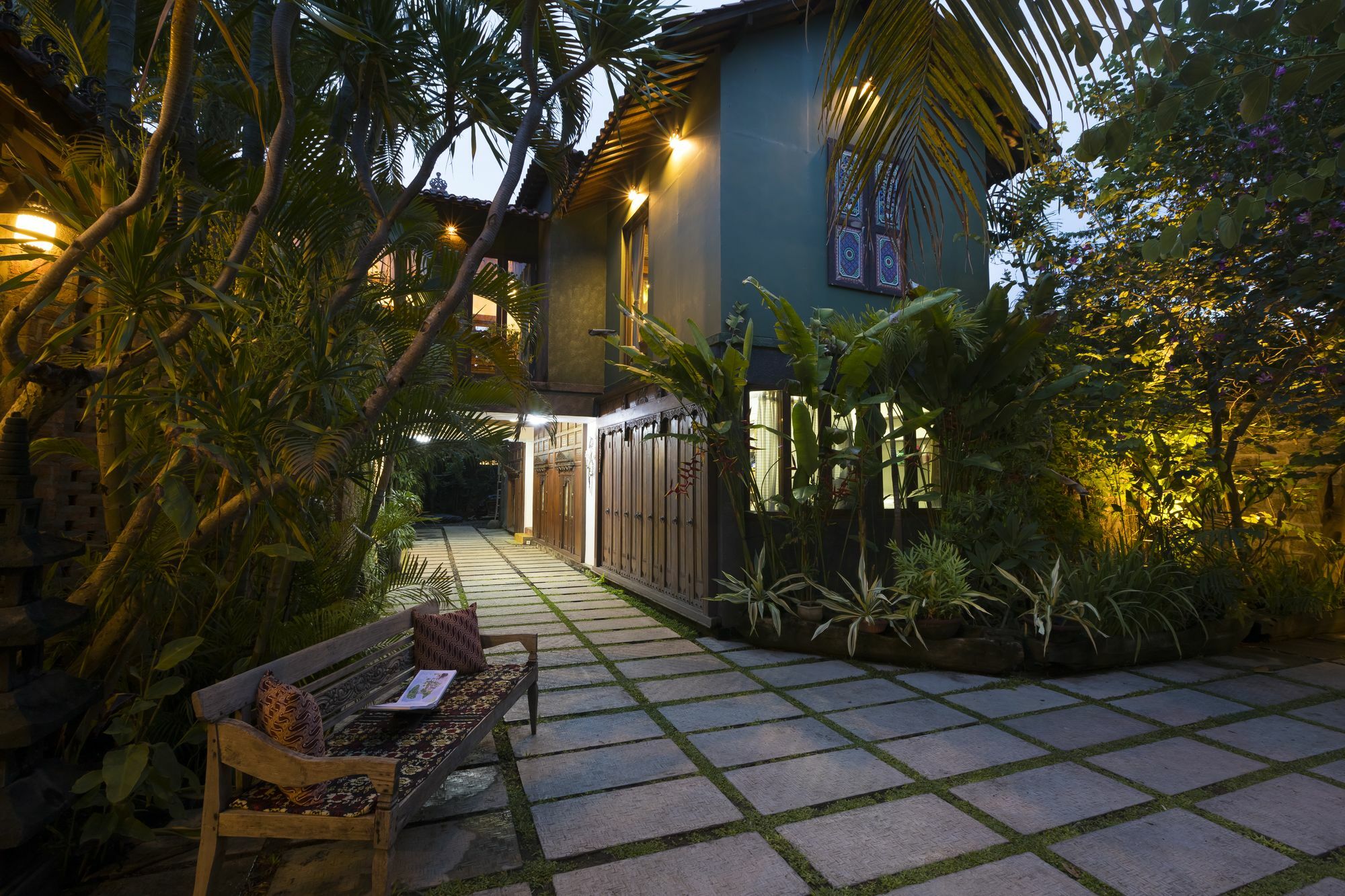 Villa Kampung Kecil Boutique Hotel Sanur  Exterior photo